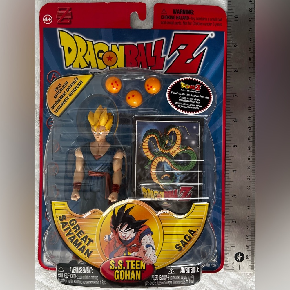 Dragon Ball Z. Great Saiyaman Saga. 2001-S.S.TEEN GOHAN. Irwin Toy. Collectible.